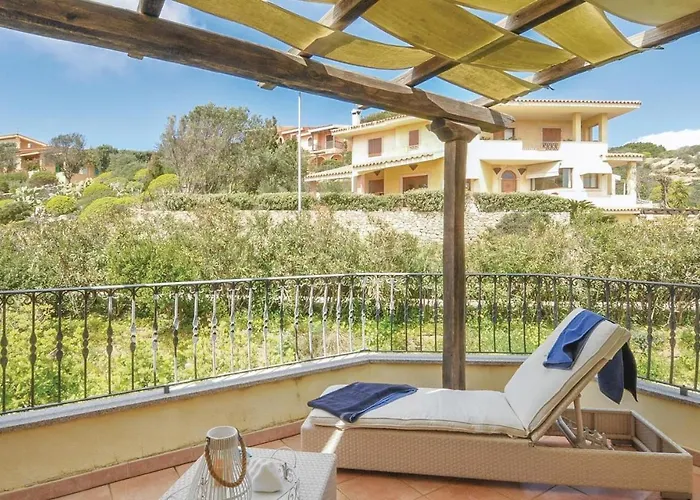 Appartement Awesome In S,teresa Di Gallura Ot