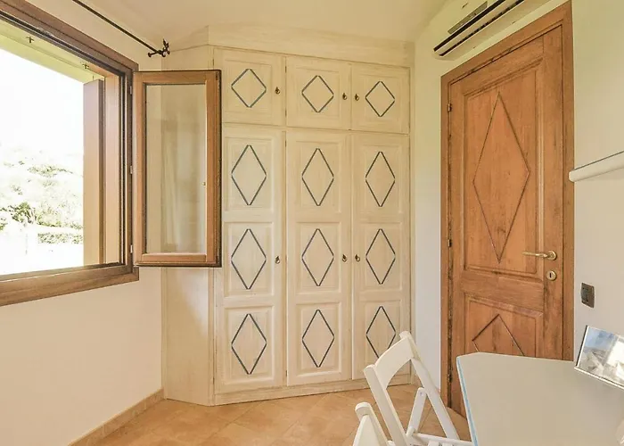 Awesome In S,teresa Di Gallura Ot Appartement Santa Teresa Gallura